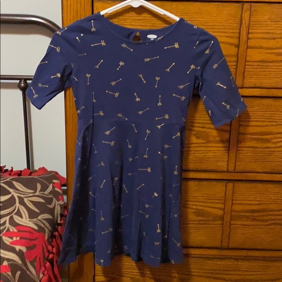 Girls fit and flare dresses - Picture 2 of 4